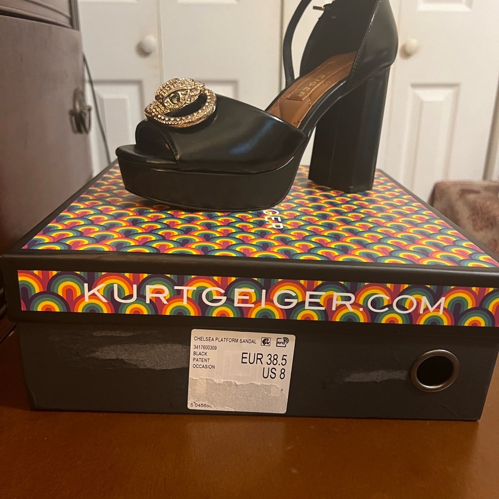 Kurt Geiger Black Platform Peep-Toe Sandals
